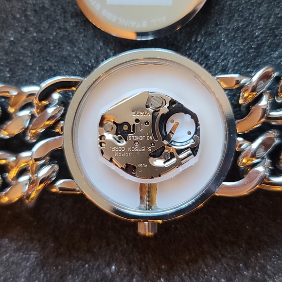 Michael Kors watch - Picture 3 of 12